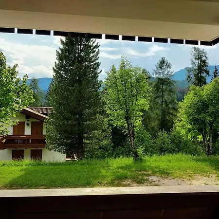 Falcade Dolomiti La Quiete Piano Terra Fregona
